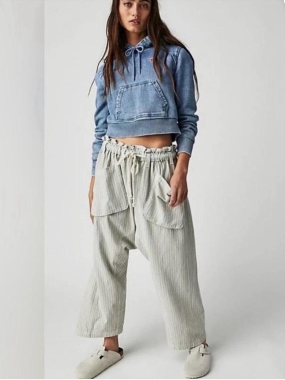 Free People Runyon Oversized
Drop Crotch Solid Gaucho
Pants